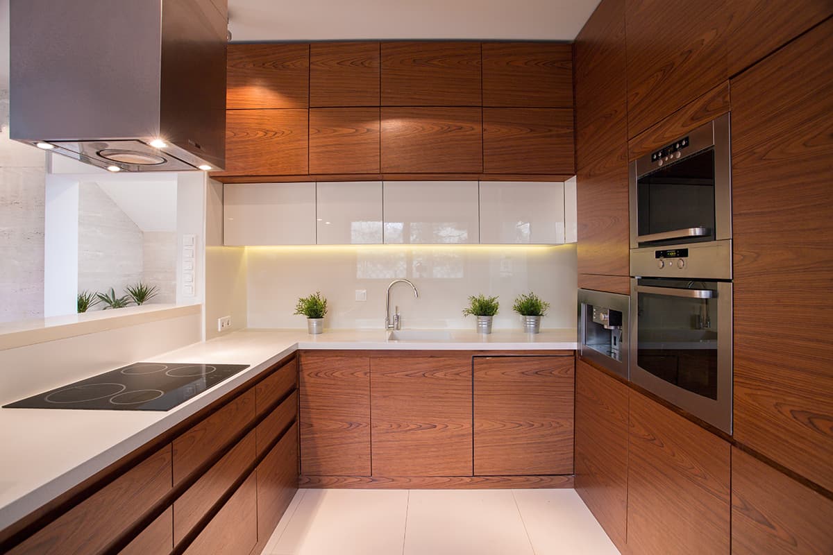 custom kitchen cabinets